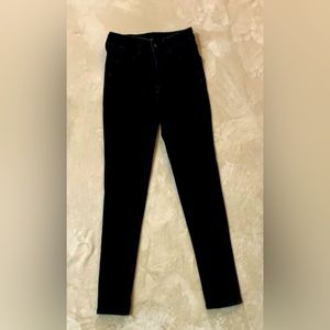 American Eagle size 00 short, black jeans